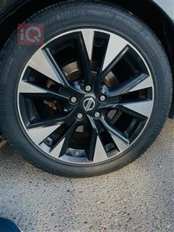 نيسان ماكسيما